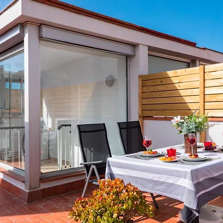 Agradable ático Con Gran Terraza A 1 Minuto De La Playa